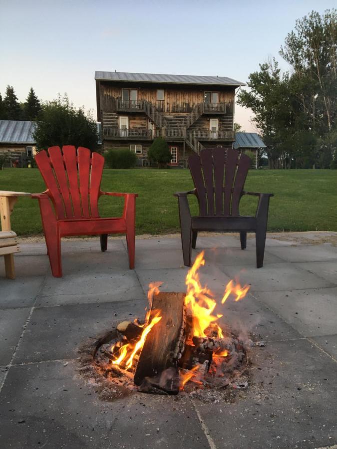 Bye The Bay Bed And Breakfast Ridgetown Экстерьер фото